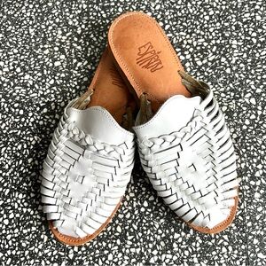 Espirit White Woven Leather Huarache Mule Clogs